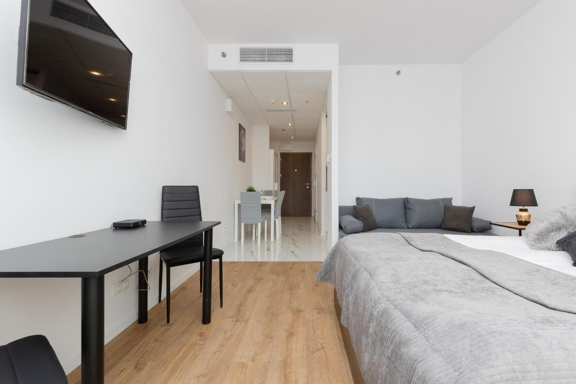 Wola Business Kasprzaka By Renters Warszawa